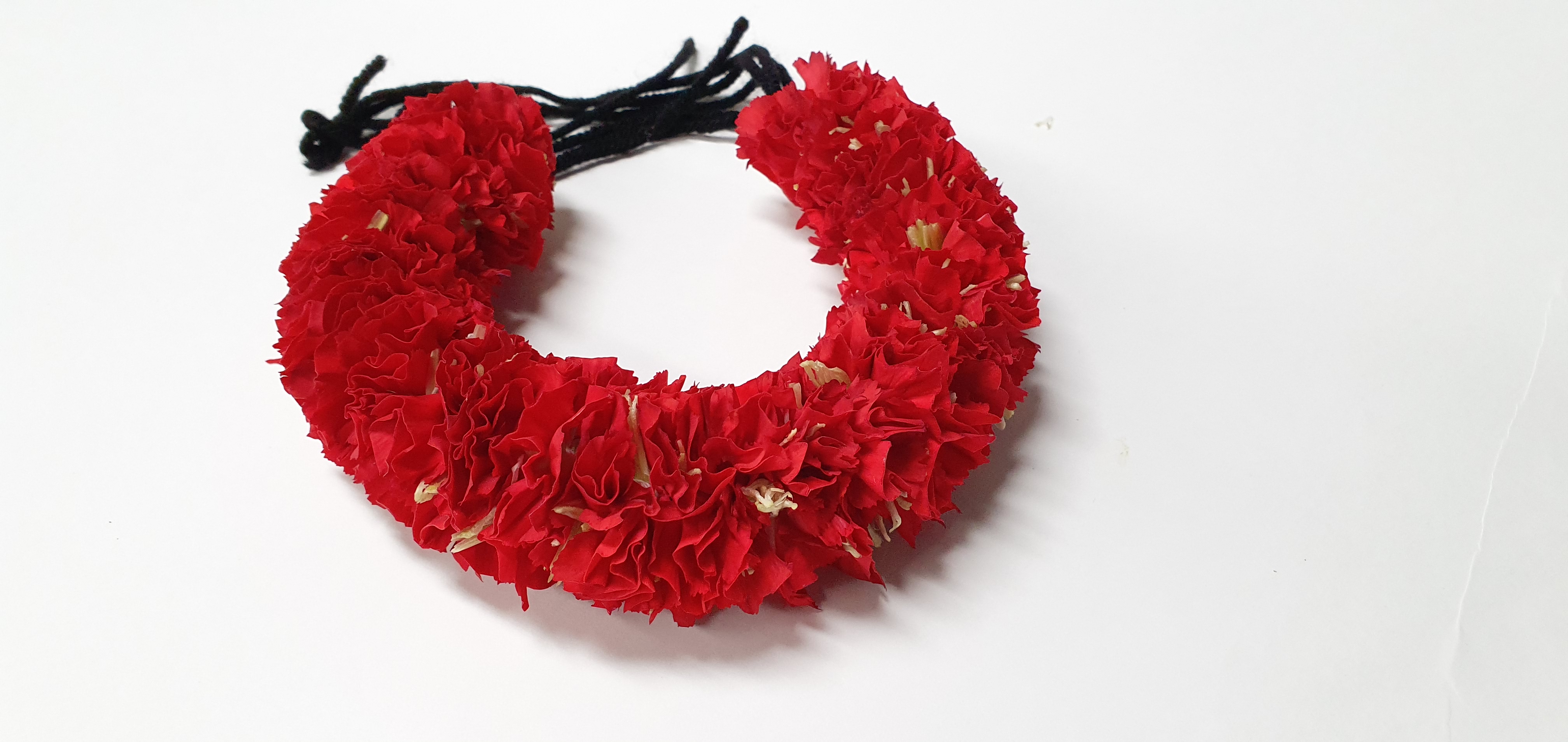 ORCHID WIRE HAIR PIECE – RED CARNATIONS
